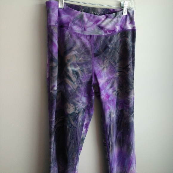 Pair of Vogo by Athletica Medium Workout Leggings - Picture 5 of 14